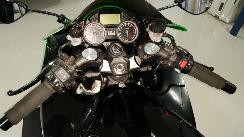 thumbnail image 2 of ABM Superbike Handlebar Kit For Kawasaki ZZR1400 (ZXT40E/H) 2012+ - Black Aluminum 2 of 6